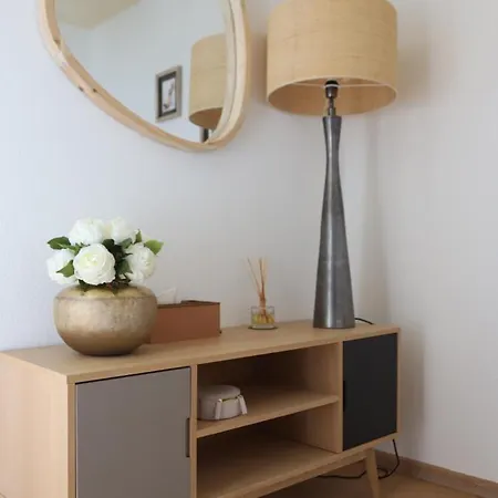 Babette & Bed & Bath