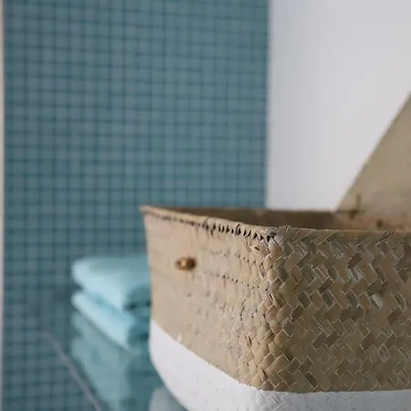 Babette & Bed & Bath بيت ضيافة *