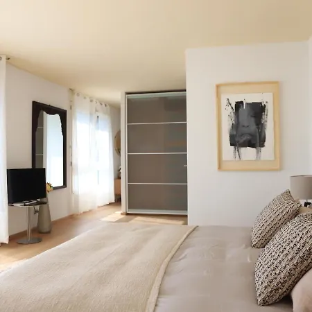 Babette & Bed & Bath *