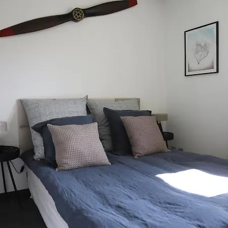 Babette & Bed & Bath 招待所 *