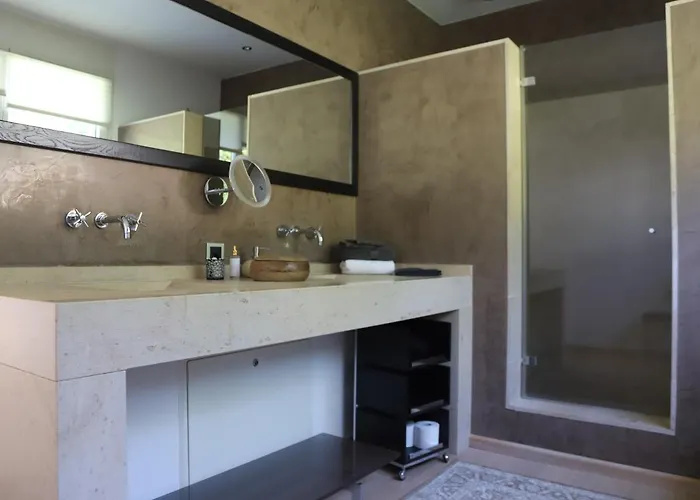 Babette & Bed & Bath بيت ضيافة